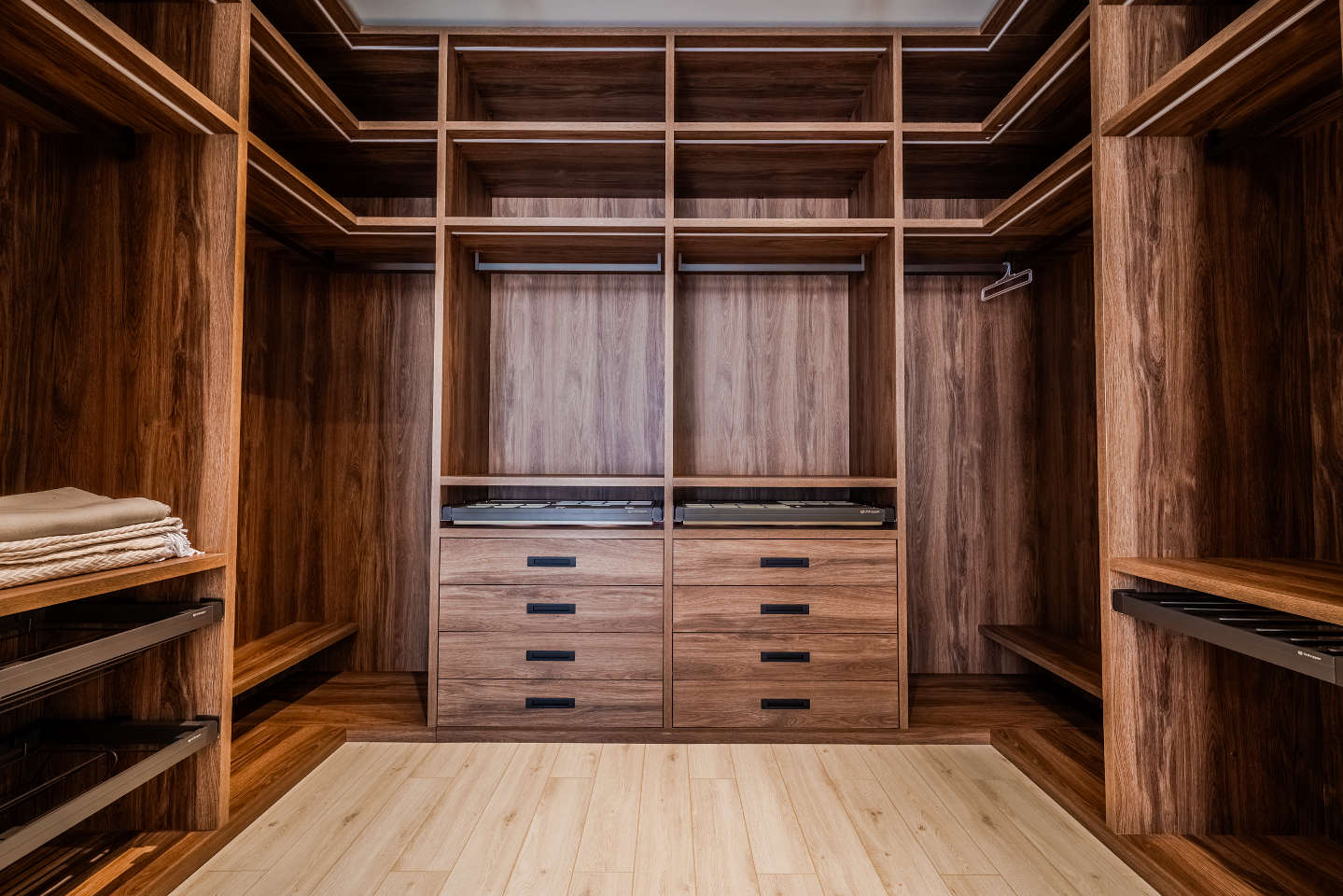 Prichal 82 Park Hills 20250624-14.jpg_processed